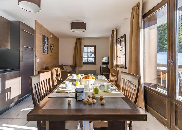 Lagrange Les Fermes Emiguy 4*