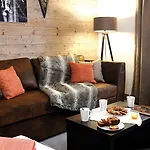 Lagrange Les Fermes Emiguy 4* Les Gets